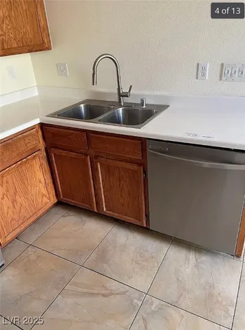 $1,795 | 5016 Miners Ridge Drive, Las Vegas, NV 89122