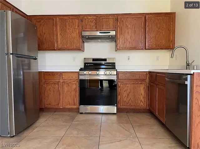 $1,795 | 5016 Miners Ridge Drive, Las Vegas, NV 89122