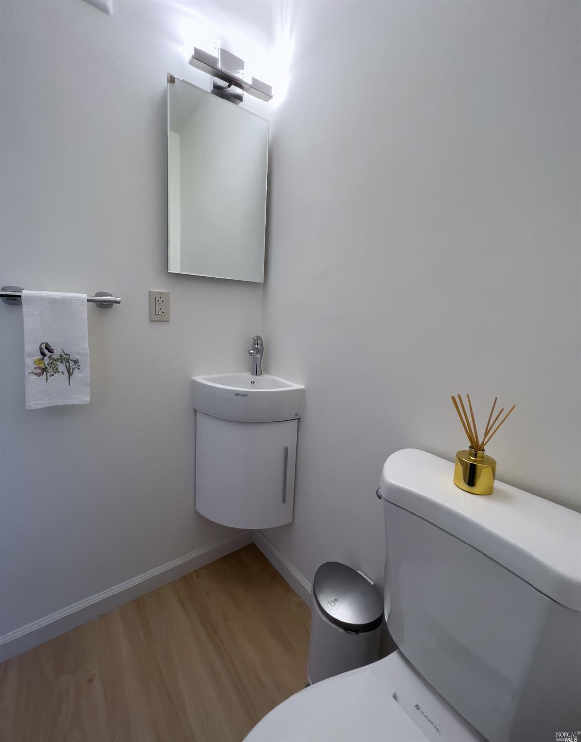 32 Ross Road Sausalito, CA 94965 - Photo 15 of 39