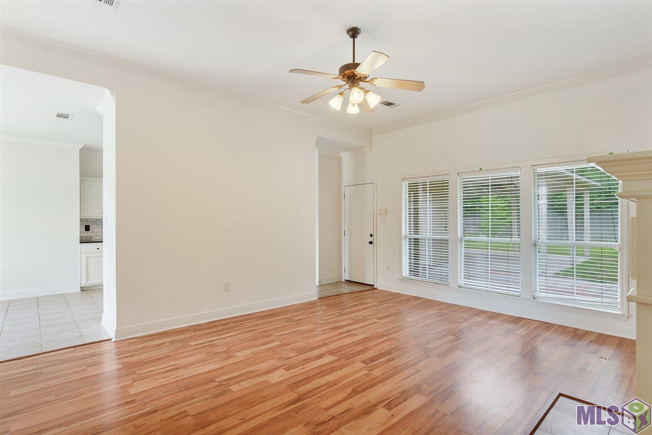 10520 Springglen Court Baton Rouge, LA 70810 - Photo 5 of 20