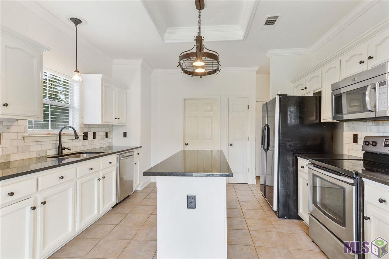 10520 Springglen Court Baton Rouge, LA 70810 - Photo 6 of 20
