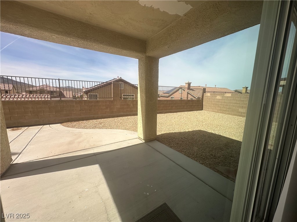 2767 Invermark Street Henderson, NV 89044 - Photo 26 of 32