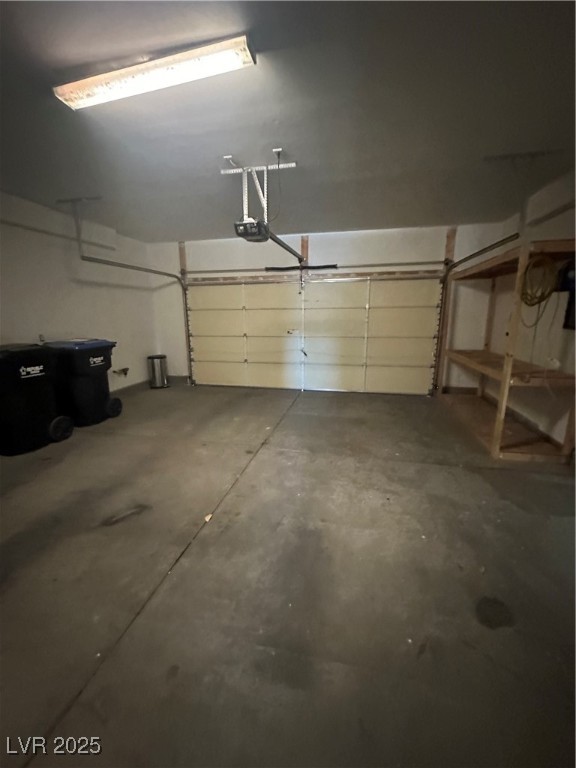 2767 Invermark Street Henderson, NV 89044 - Photo 8 of 32