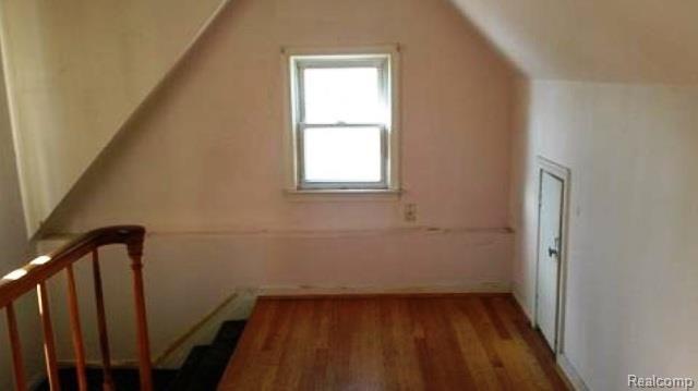 7005 Inkster Road Garden City, MI 48135 - Photo 7 of 17