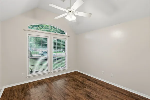 $2,100 | 1705 White Stone Drive, Bryan, TX 77807