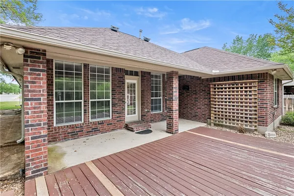 $2,100 | 1705 White Stone Drive, Bryan, TX 77807