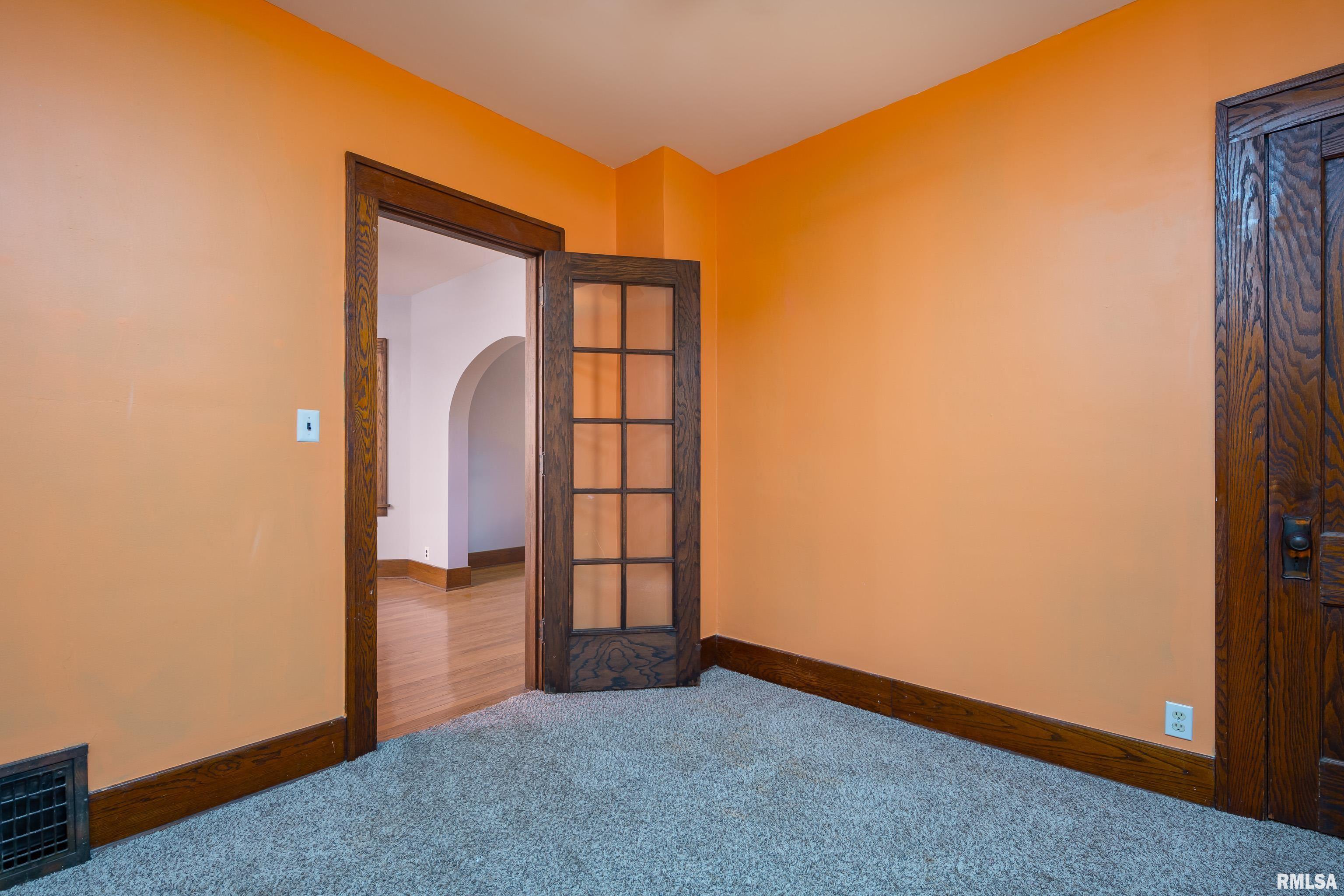 1111 14th Avenue Moline, IL 61265 - Photo 20 of 30