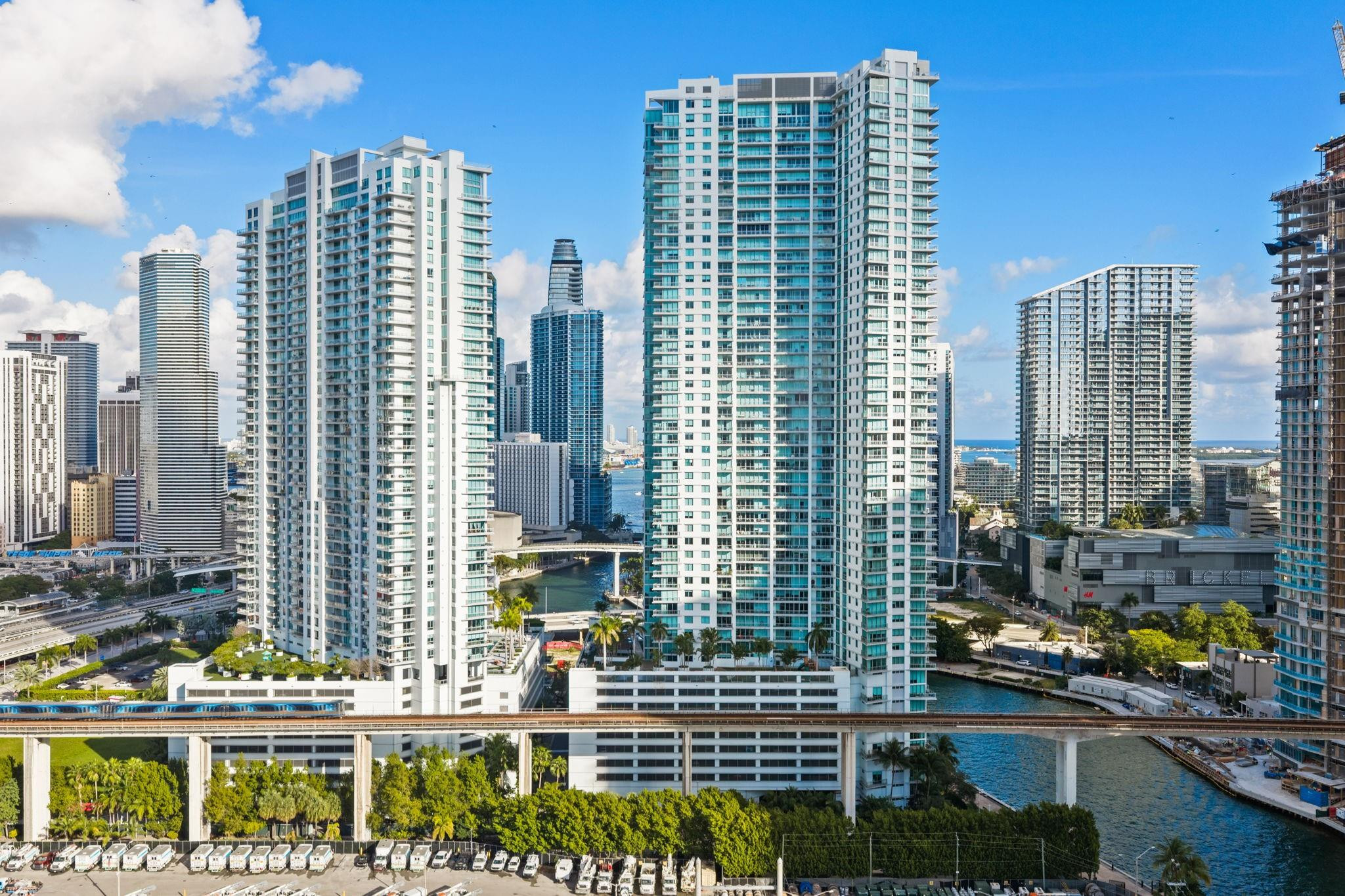 92 Southwest 3rd Street, Unit 1807 Miami, FL 33130 - Photo 5 of 49 Photo 5