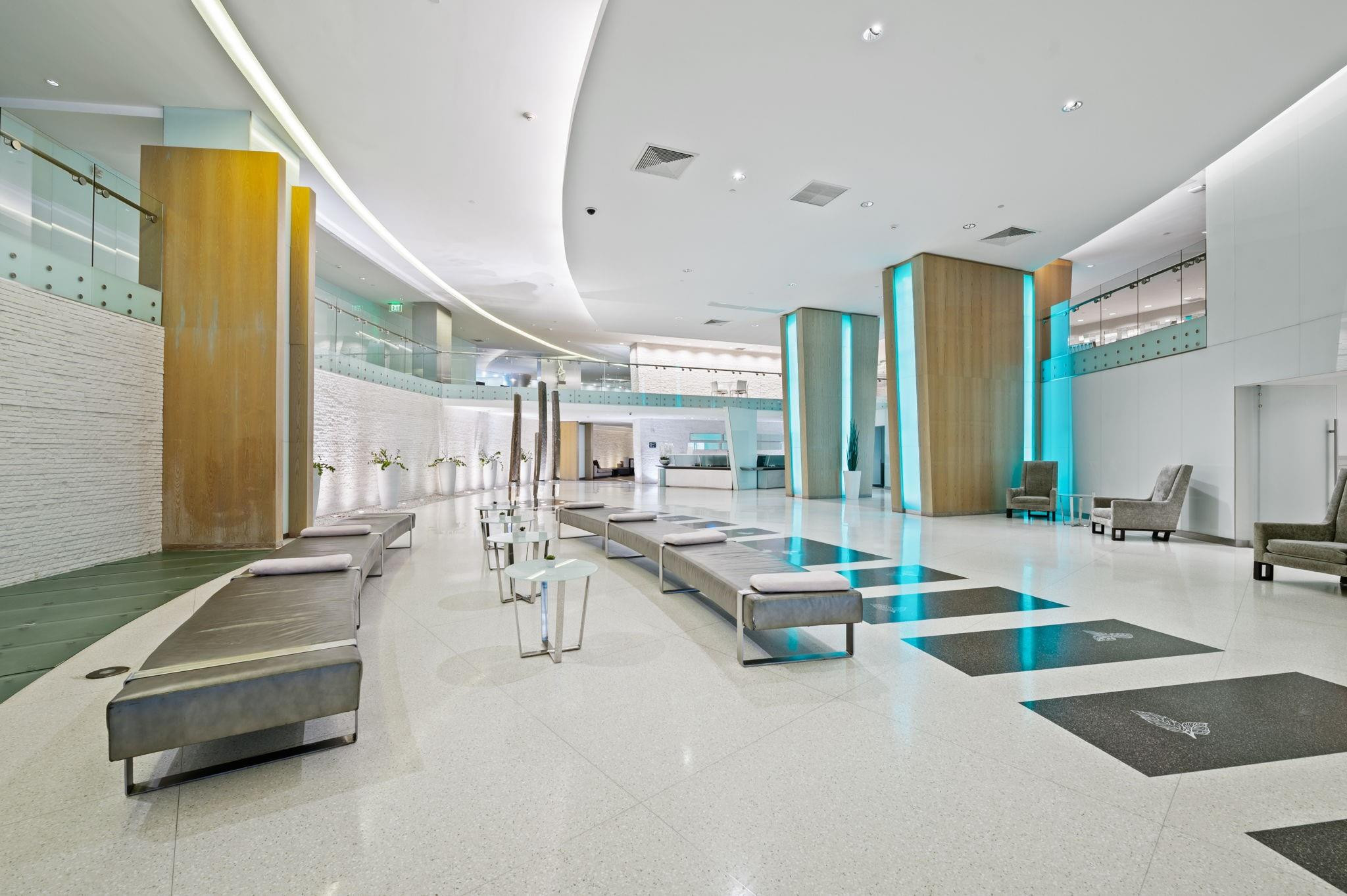 92 Southwest 3rd Street, Unit 1807 Miami, FL 33130 - Photo 9 of 50 REFINED LOBBY LOUNGE WITH SEATING