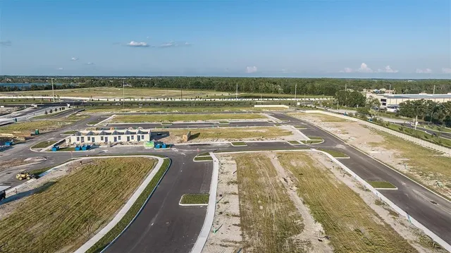 $333,579 | 2687 Balmerino Way Mount, Mount Dora, FL 32757