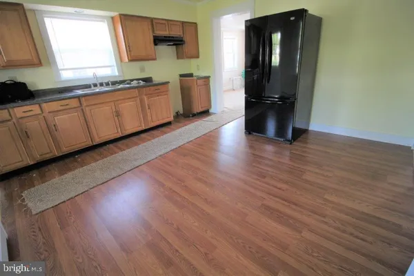 $1,350 | 2843 A Willow Street Pike, Willow Street, PA 17584