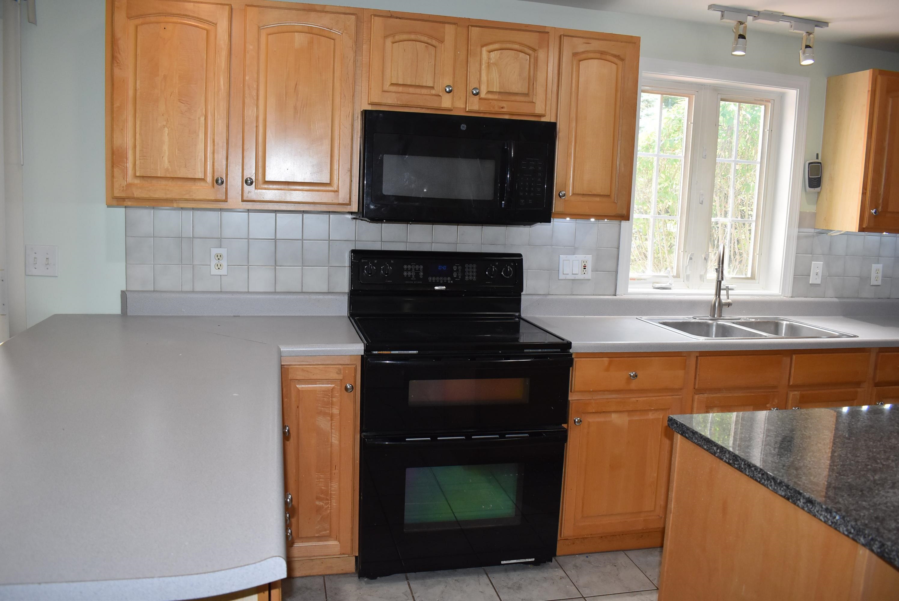 51 Westview Road Brookline, NH 03033 - Photo 6 of 29