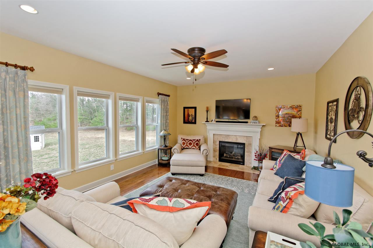 2947 West Old State Road Schenectady, NY 12303 - Photo 11 of 25 Photo 11