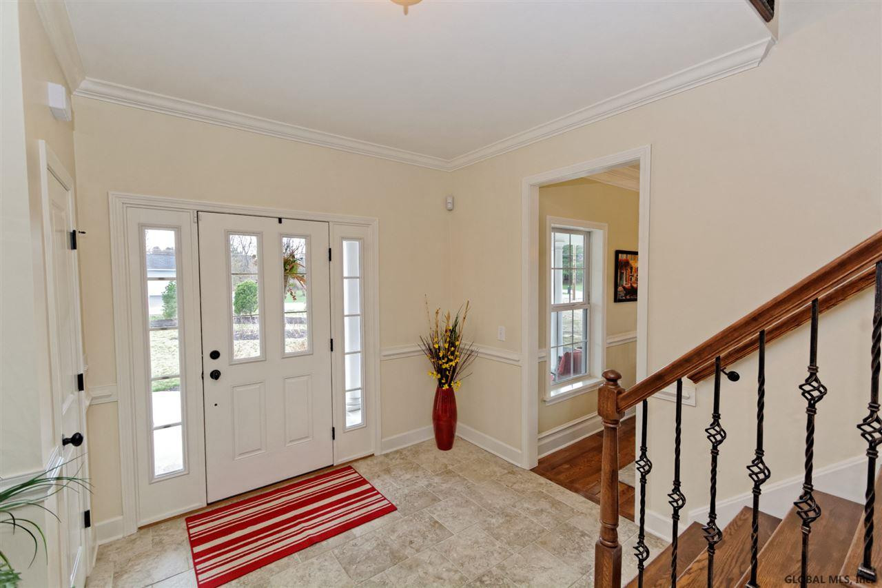 2947 West Old State Road Schenectady, NY 12303 - Photo 3 of 25 Photo 3