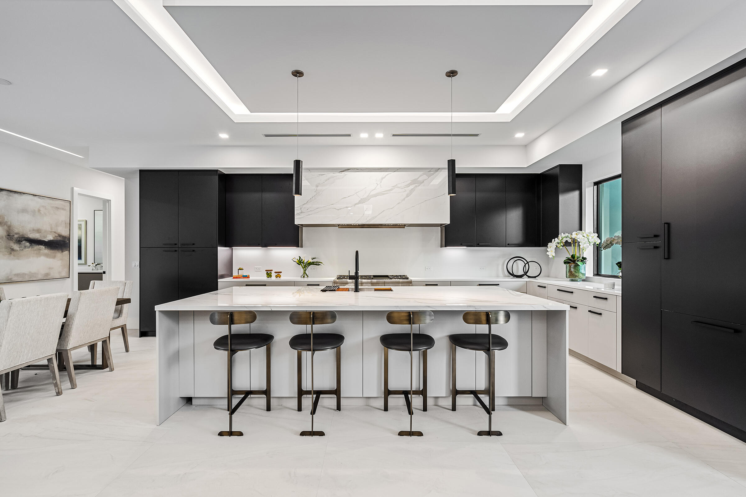 140 Pineapple Road Delray Beach, FL 33444 - Photo 7 of 35 KITCHEN_STRAIGHT