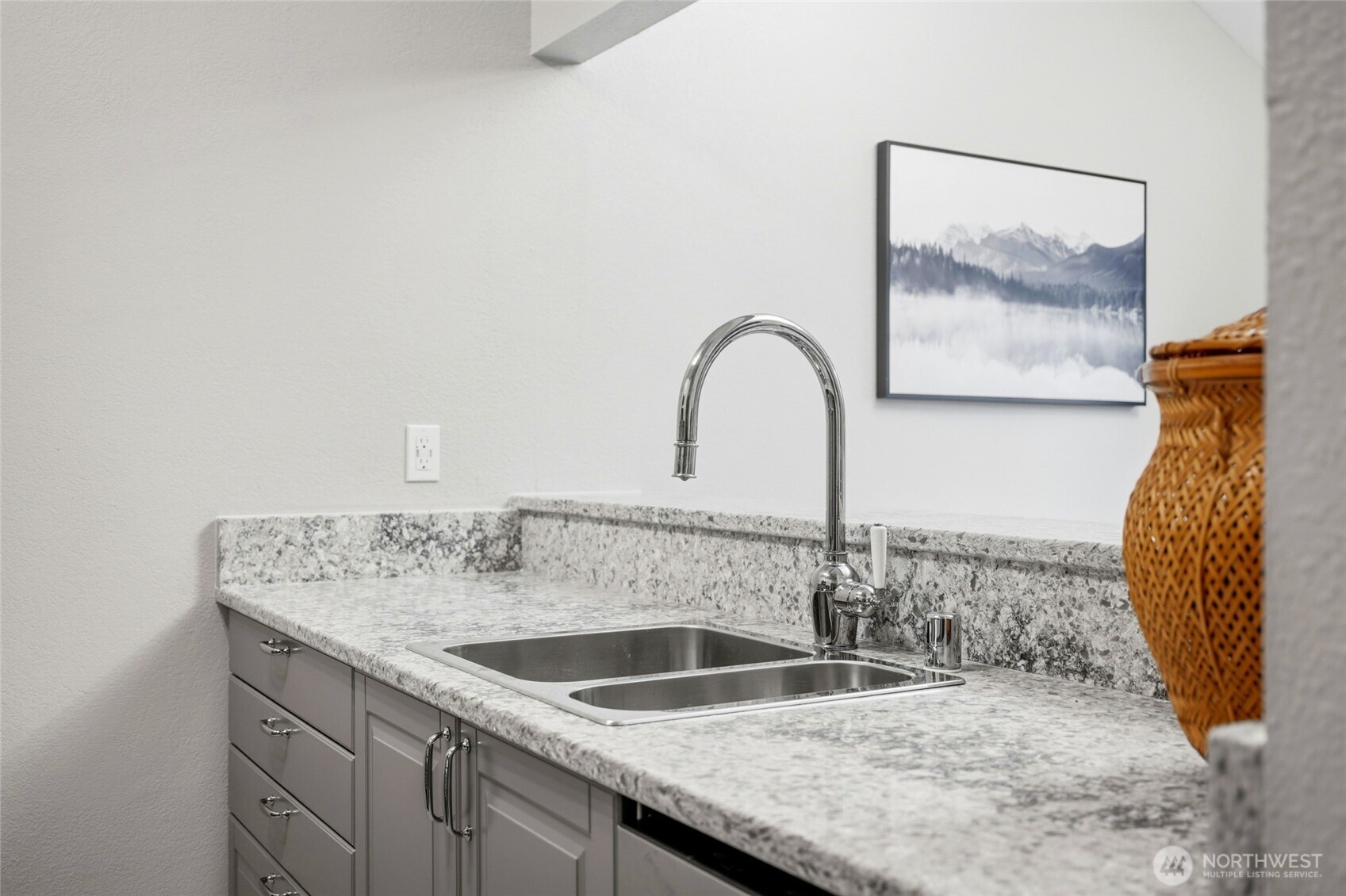 820 Cady Road, Unit A304 Everett, WA 98203 - Photo 15 of 37