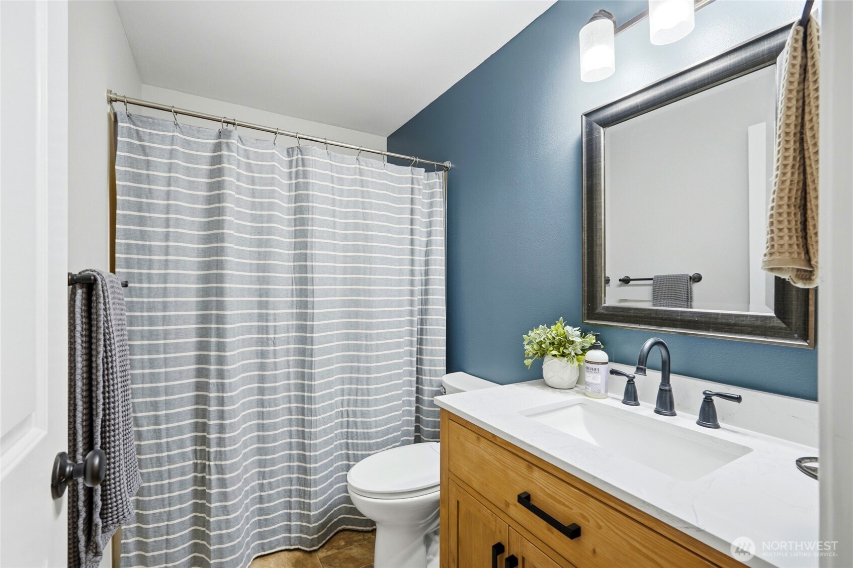 820 Cady Road, Unit A304 Everett, WA 98203 - Photo 21 of 37