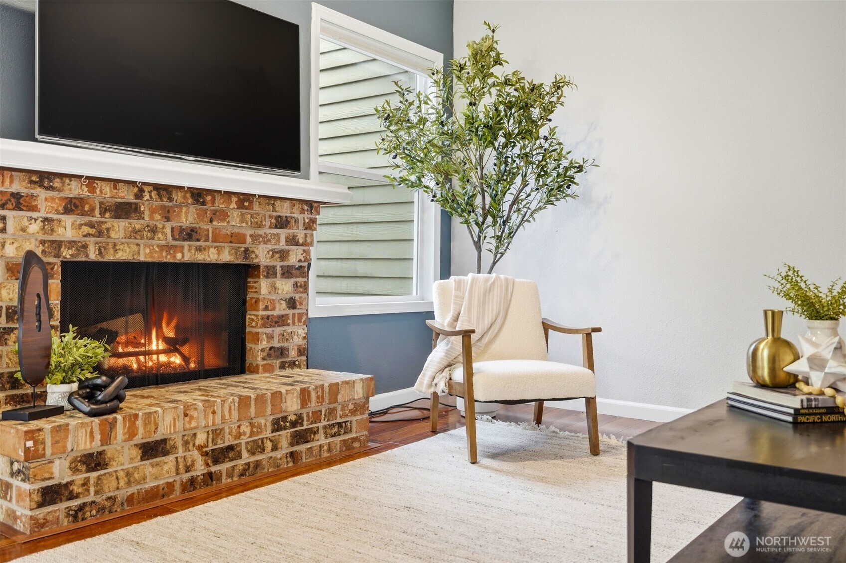 820 Cady Road, Unit A304 Everett, WA 98203 - Photo 4 of 37