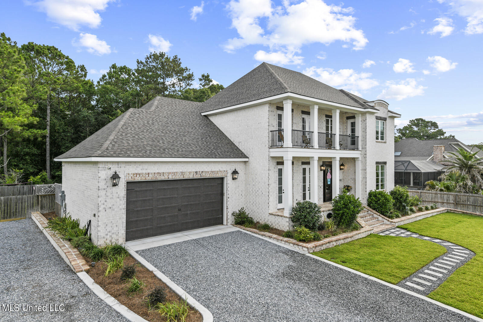 10788 East Taylor Road Gulfport, MS 39503 - Photo 1 of 25 10788 front garage view