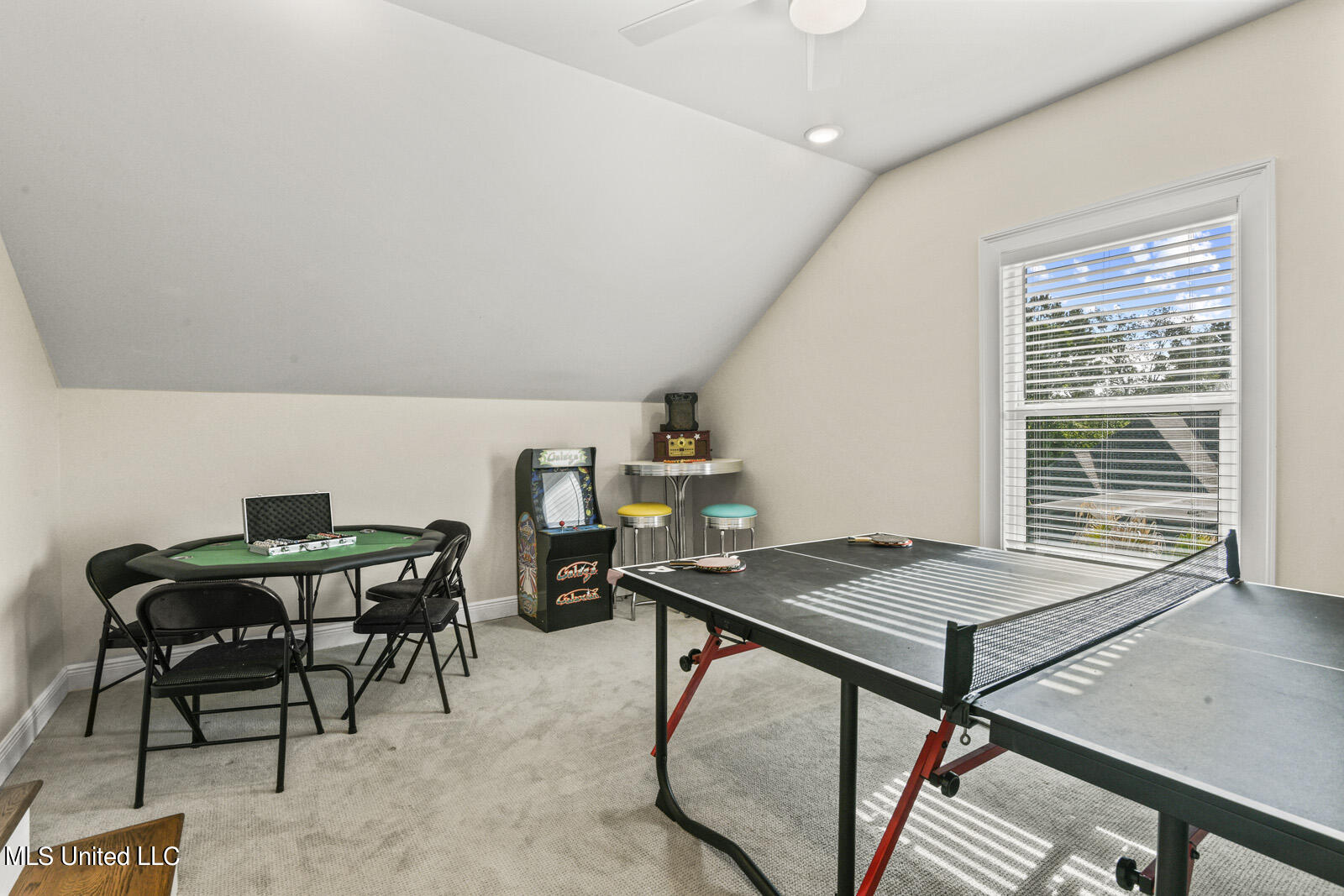 10788 East Taylor Road Gulfport, MS 39503 - Photo 24 of 25 10788 upstairs gameroom