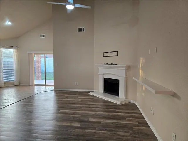 $2,500 | 624 Caravan Drive, Fort Worth, TX 76131