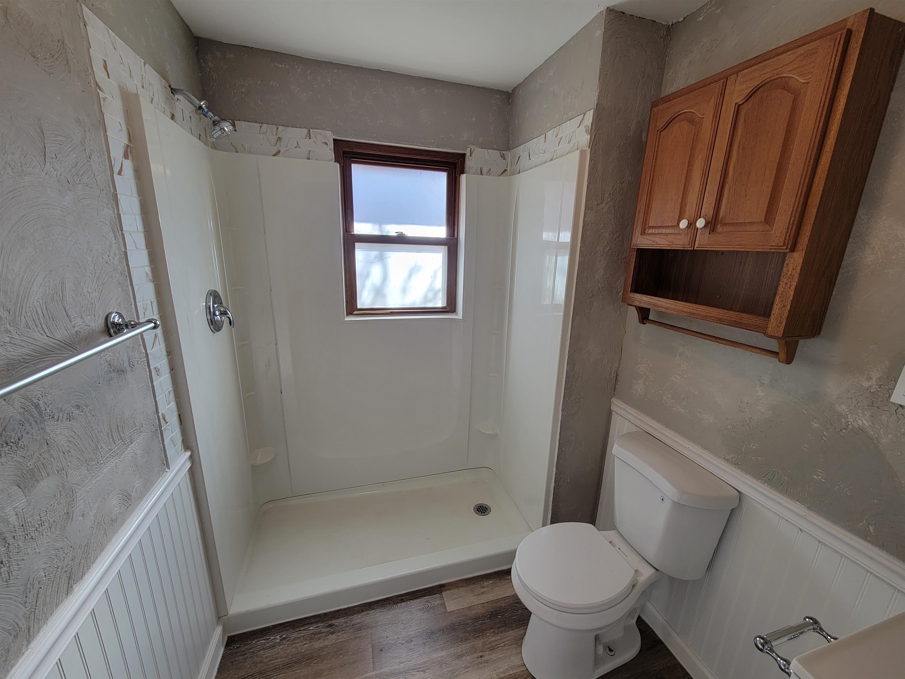 1352 Chartres Street LaSalle, IL 61301 - Photo 14 of 32 a bathroom with a toilet and a shower