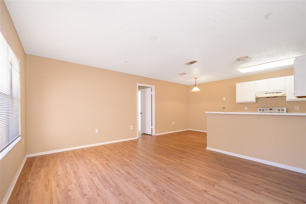 956 Salt Pond Place, Unit 306 Altamonte Springs, FL 32714 - Photo 3 of 21