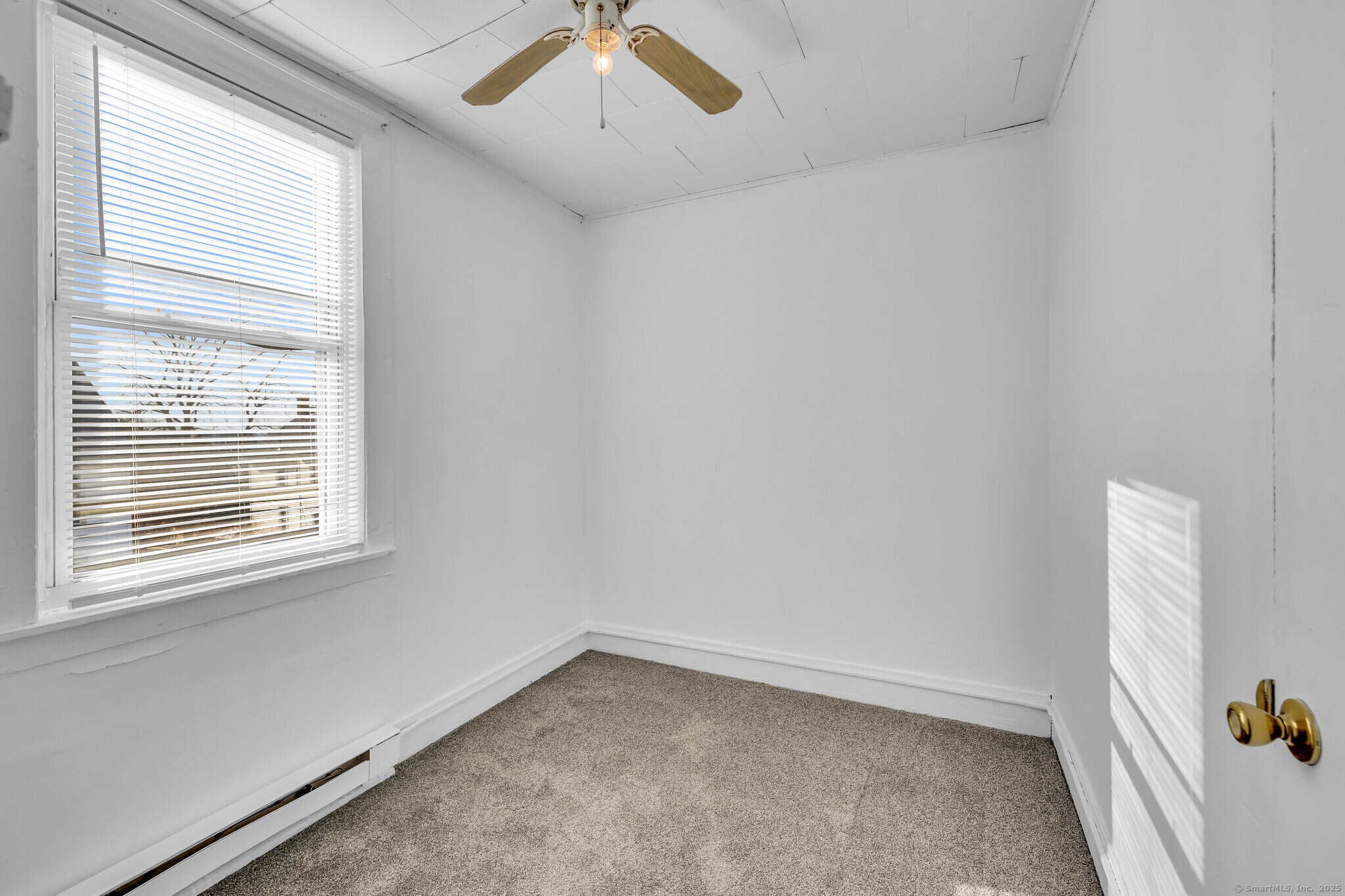 58 Spring Street Enfield, CT 06082 - Photo 9 of 24