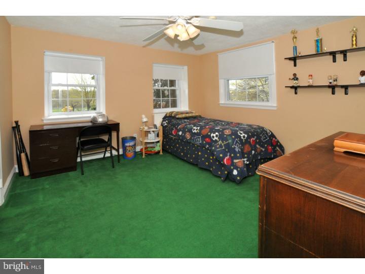 131 Kingston Road Cheltenham, PA 19012 - Photo 13 of 18 Bedroom 3