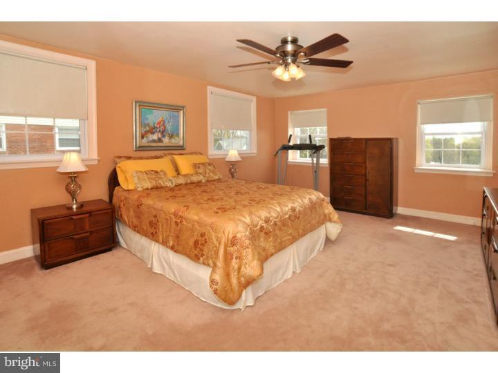 131 Kingston Road Cheltenham, PA 19012 - Photo 10 of 18 Bedroom - Main