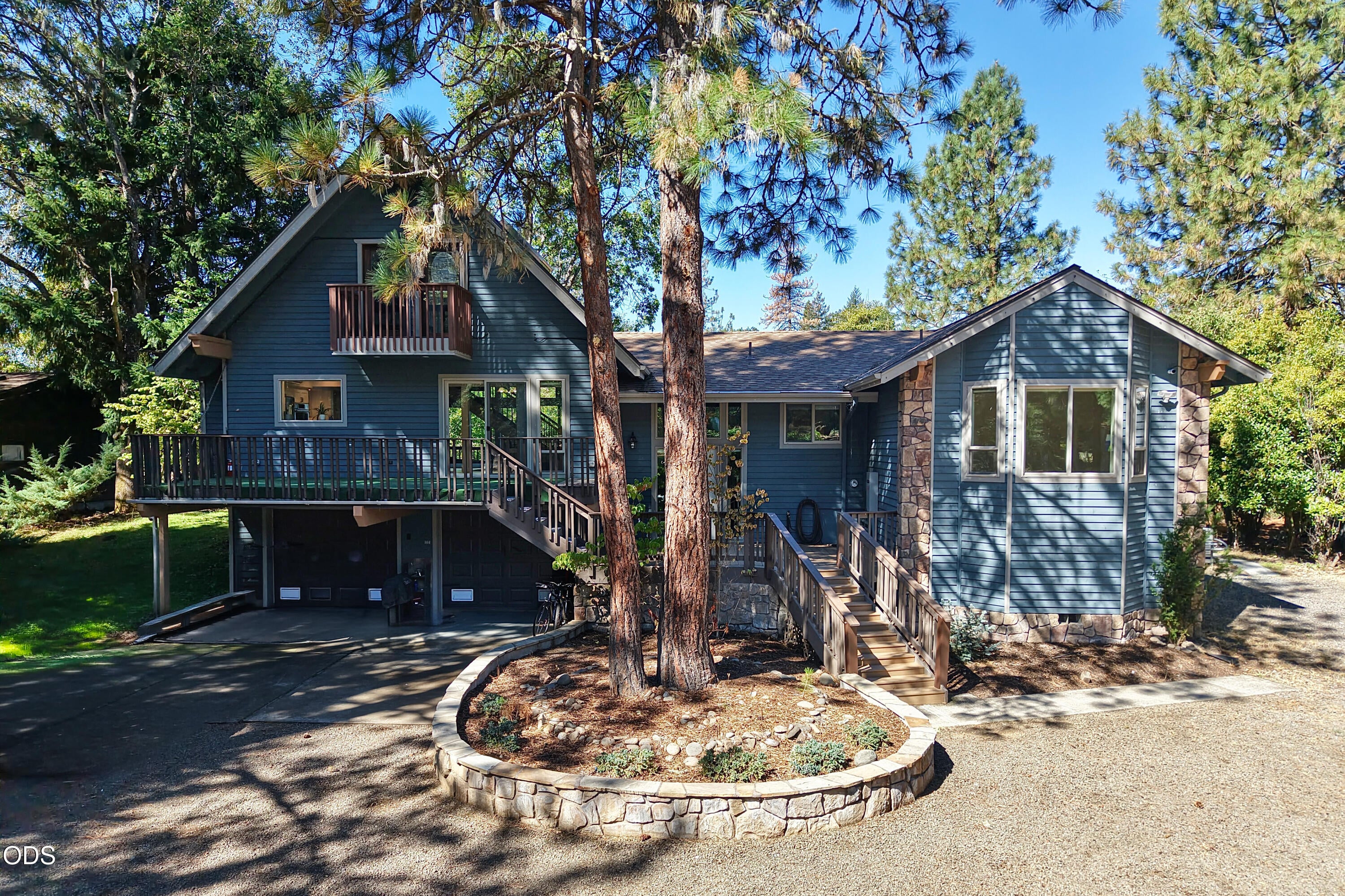 965 Old Ferry Road Shady Cove, OR 97539 - Photo 76 of 85 Gallery Image 76
