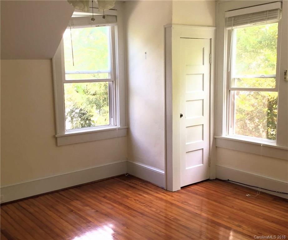 180 Pacolet Street Tryon, NC 28782 - Photo 10 of 18 Gallery Image 10