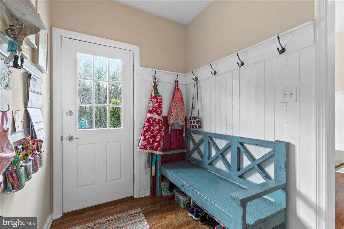 1389 Old Line Road Manheim, PA 17545 - Photo 12 of 77
