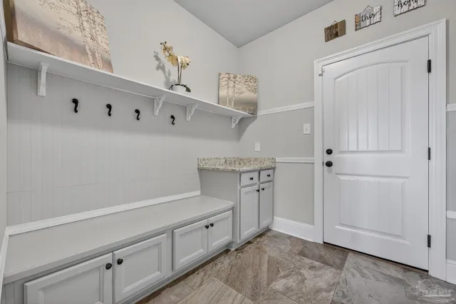 $925,000 | 1346 Lombardy Drive, Gulf Breeze, FL 32563