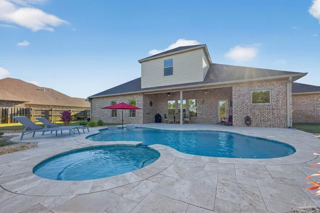 $925,000 | 1346 Lombardy Drive, Gulf Breeze, FL 32563