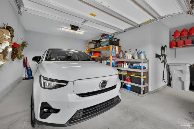 $925,000 | 1346 Lombardy Drive, Gulf Breeze, FL 32563