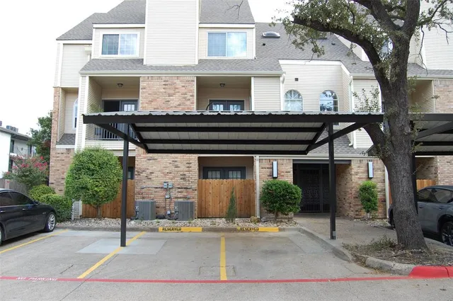 $1,895 | 5325 Bent Tree Forest Drive, Unit 1102, Dallas, TX 75248