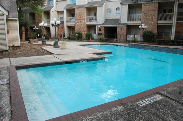 $1,895 | 5325 Bent Tree Forest Drive, Unit 1102, Dallas, TX 75248
