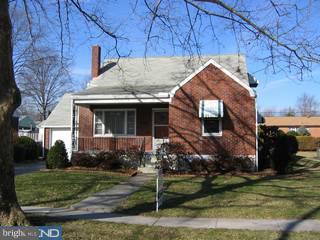 32 Valley Road Wyomissing, PA 19610 - Photo 1 of 4 Gallery Image 1