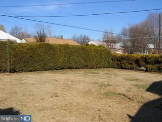32 Valley Road Wyomissing, PA 19610 - Photo 4 of 4 Gallery Image 4