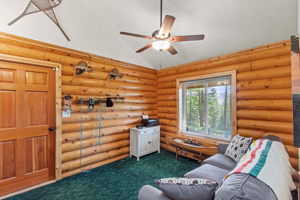 1650 Crown Point Parkway Cascade, ID 83611 - Photo 28 of 40 Bedroom #2 in Daylight Basement
