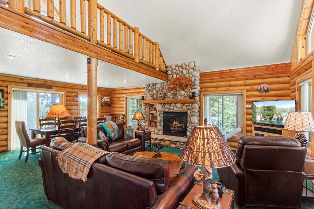 1650 Crown Point Parkway Cascade, ID 83611 - Photo 6 of 40 Lake & Mountain Views