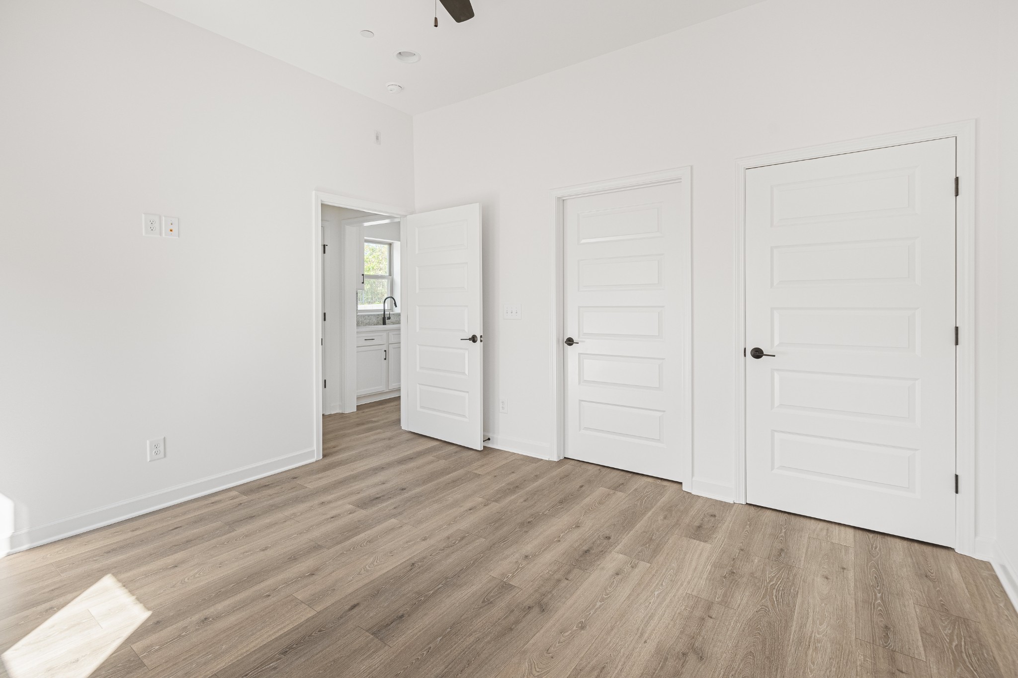 361 A Wellows Chase Spring Hill, TN 37174 - Photo 6 of 25