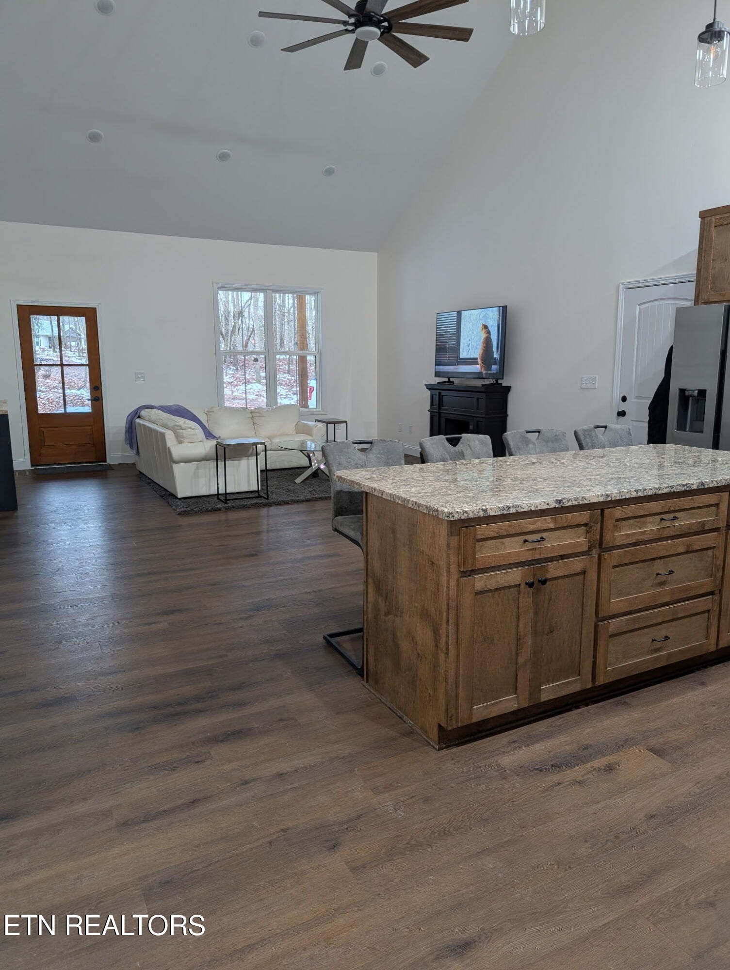 108 Shotgun Annie Road Jamestown, TN 38556 - Photo 12 of 39