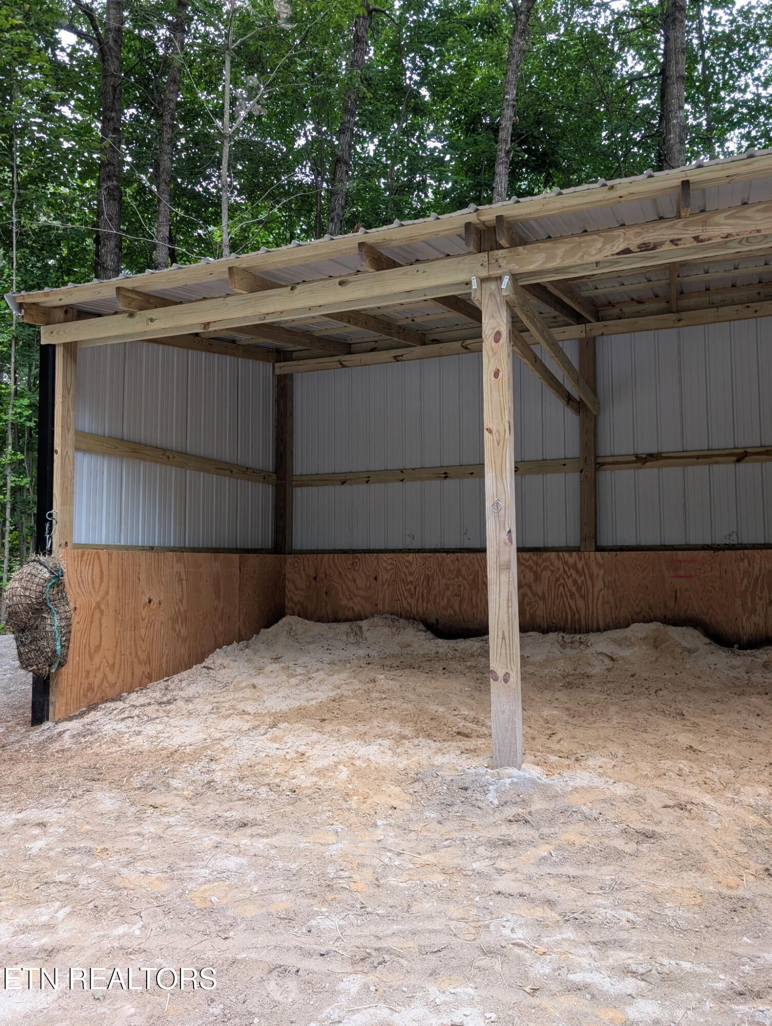 108 Shotgun Annie Road Jamestown, TN 38556 - Photo 27 of 39