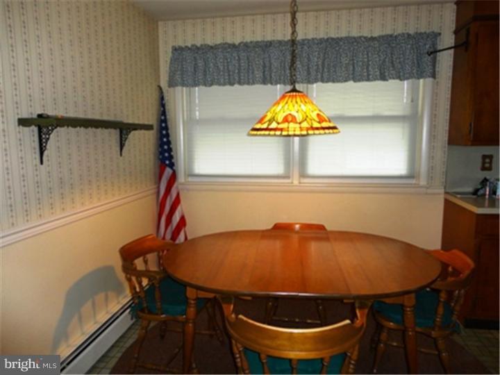 124 Keller Avenue Sinking Spring, PA 19608 - Photo 11 of 25 Dining Room
