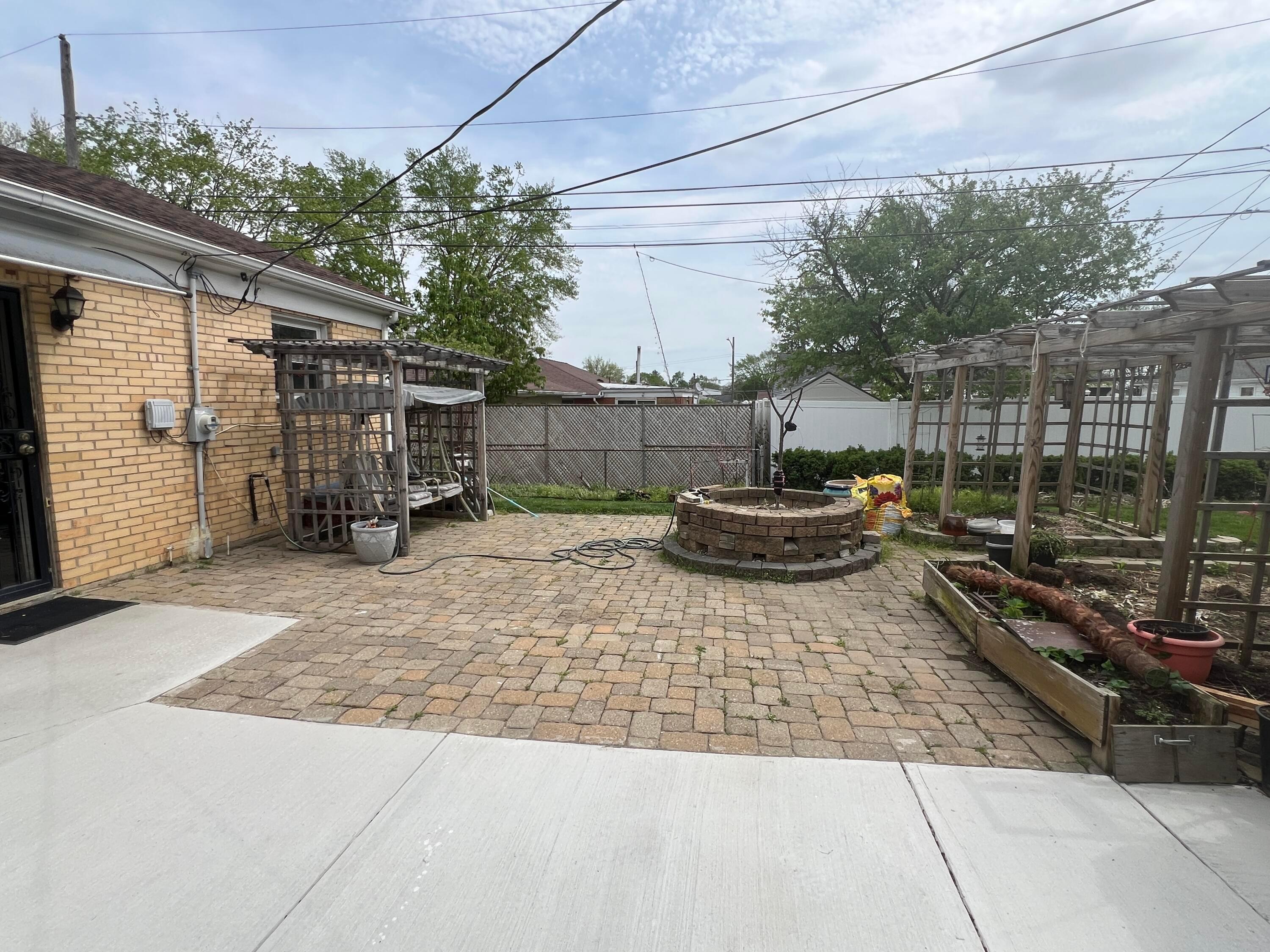 3225 Whitehead Road Columbus, OH 43204 - Photo 22 of 28
