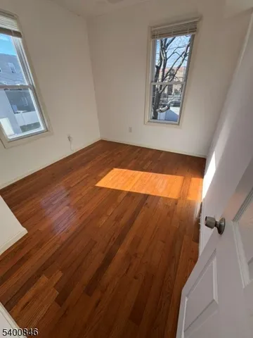 $2,600 | 209 21st Street, Irvington, NJ 07111