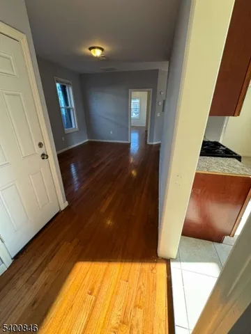 $2,600 | 209 21st Street, Irvington, NJ 07111