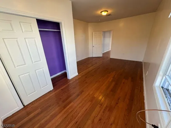 $2,550 | 209 21st Street, Irvington, NJ 07111